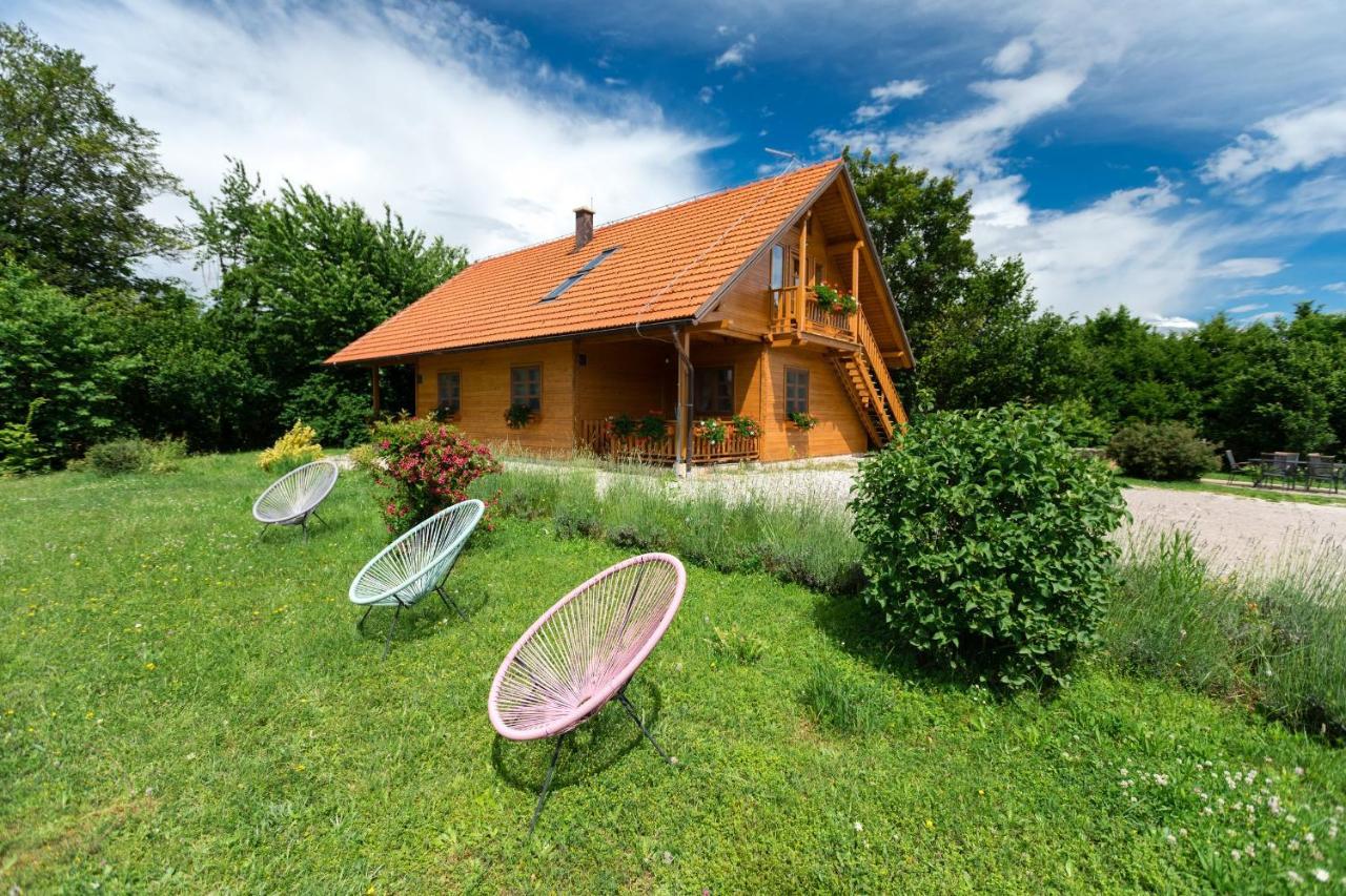 Ranch Jelov Klanac Apartment Rakovica Exterior photo
